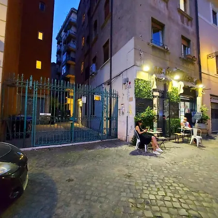 Free Breakfast - Big Apartment In The Heart Of Rome-2